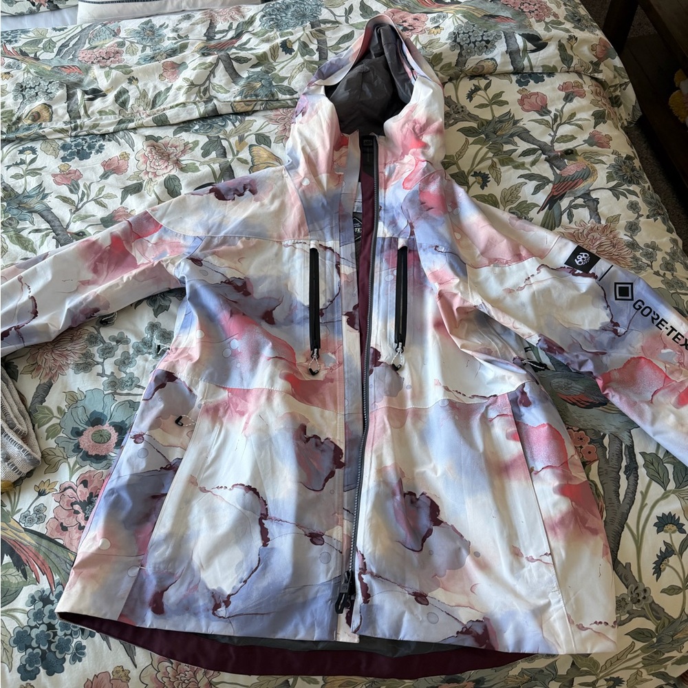 GORE-TEX Women's Pastel Jacket